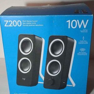 LOGITECH Z200 MULTIMEDIA SPEAKERS. 2 PIECES. BLACK STEREO SOUND. BOXED.